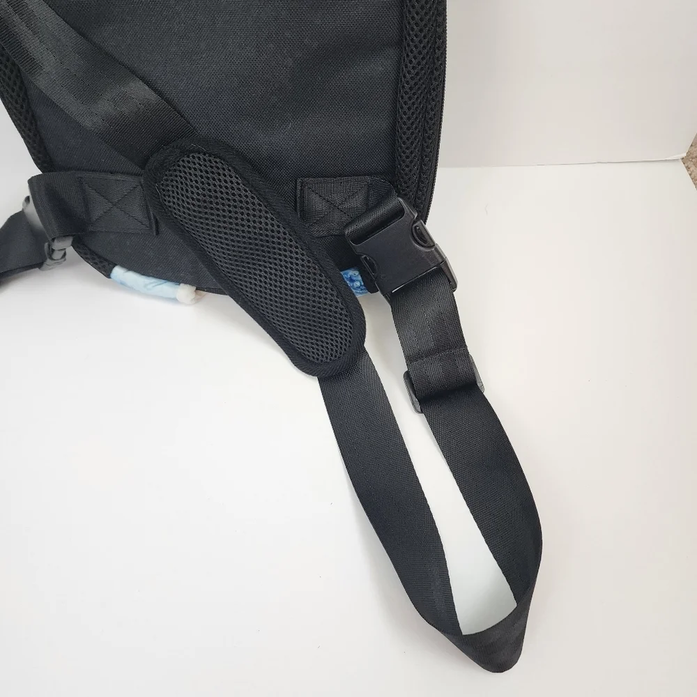 Pawaboo Pet Carrier Back Pack Easy Adjustable Strap Legs Out Face Front Size L